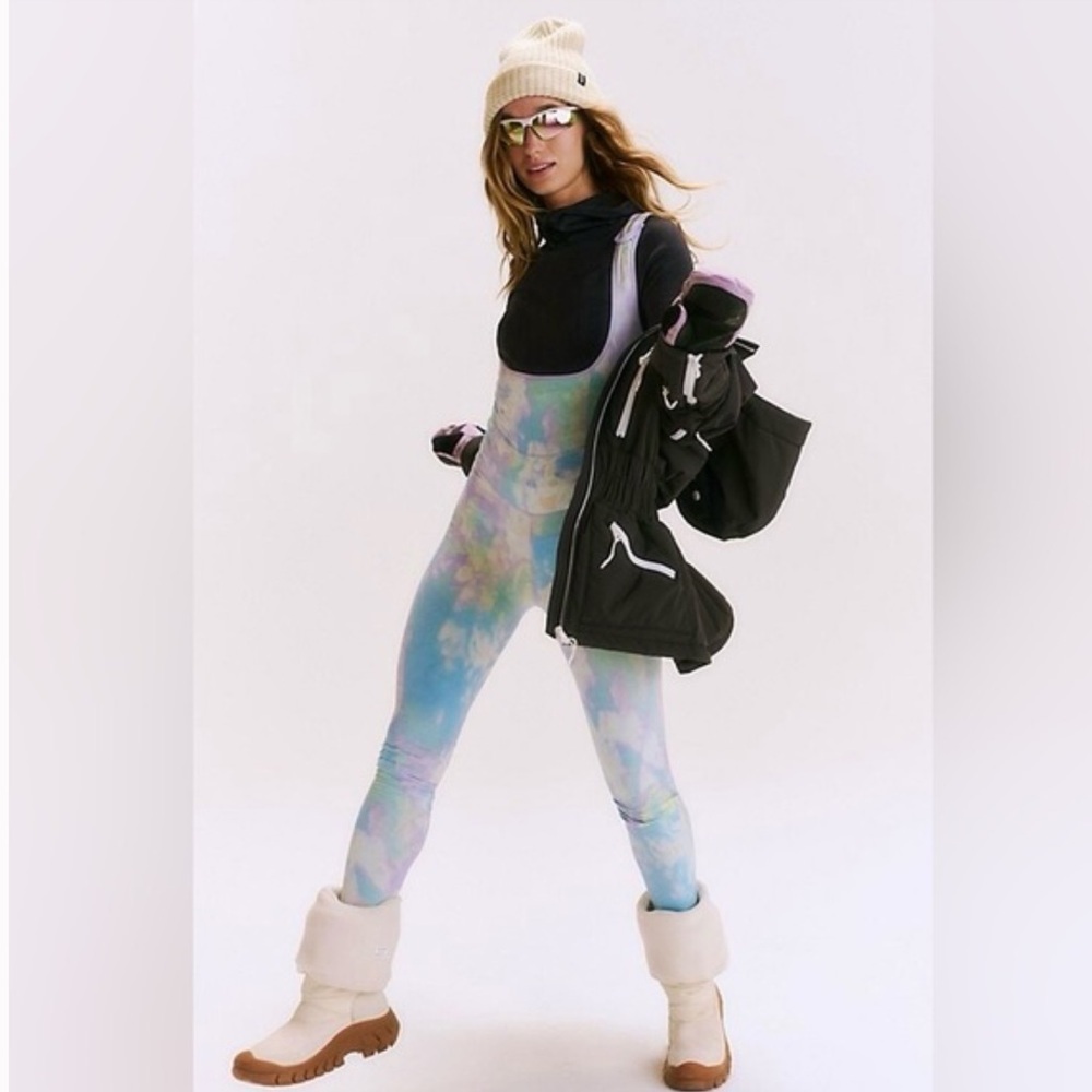 NWT Free People Movement You‎ Know It Base Bodysuit in Tie Dye, Size Medium